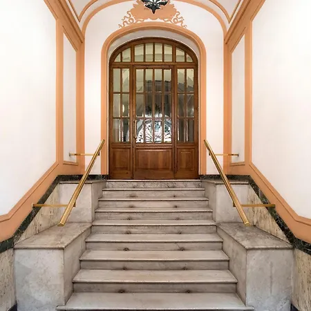 Paramount Penthouse * Rom