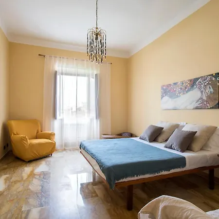 Paramount Penthouse *